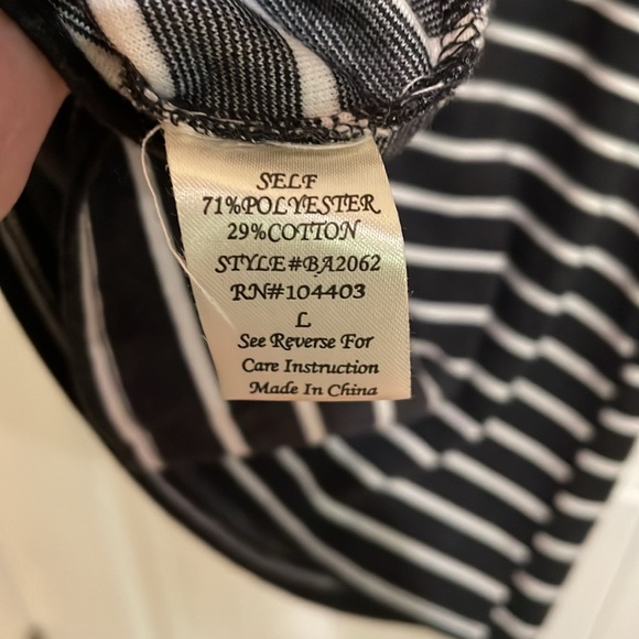 Blu Pepper large Black and White Striped Dress with jewel accents - Picture 4 of 6